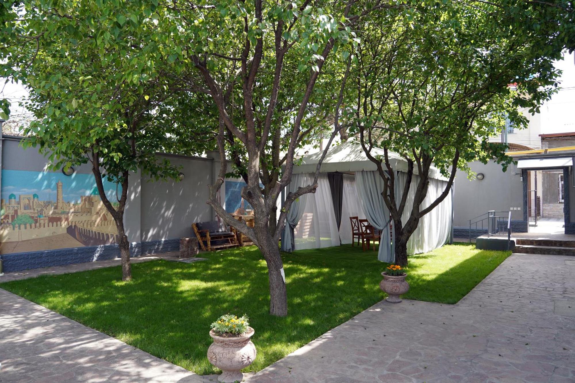Hostel Premium Ташкент Екстер'єр фото